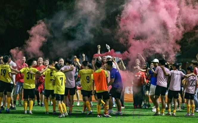 中青赛U13组收官  恒大足校点球决胜捧杯