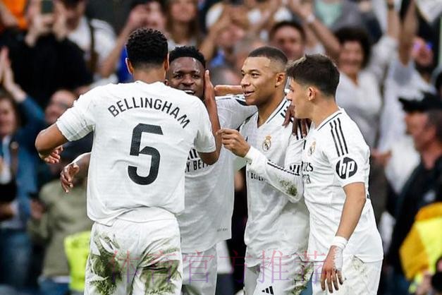 每体:本泽马伤势令皇马担忧 球队有意莱奥或劳塔罗